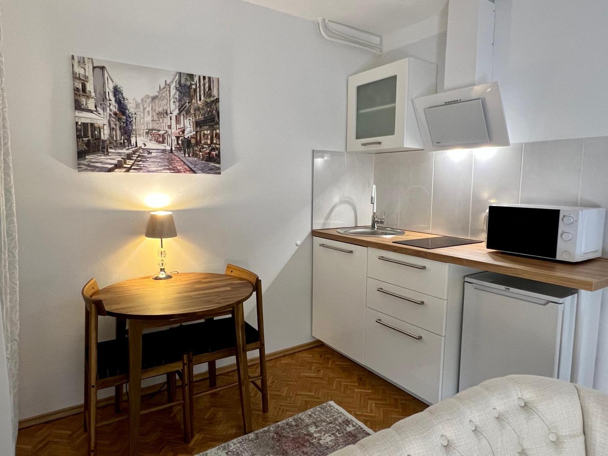 Louis & Elza Old Town Romantic Apartments Breslavia Exterior foto