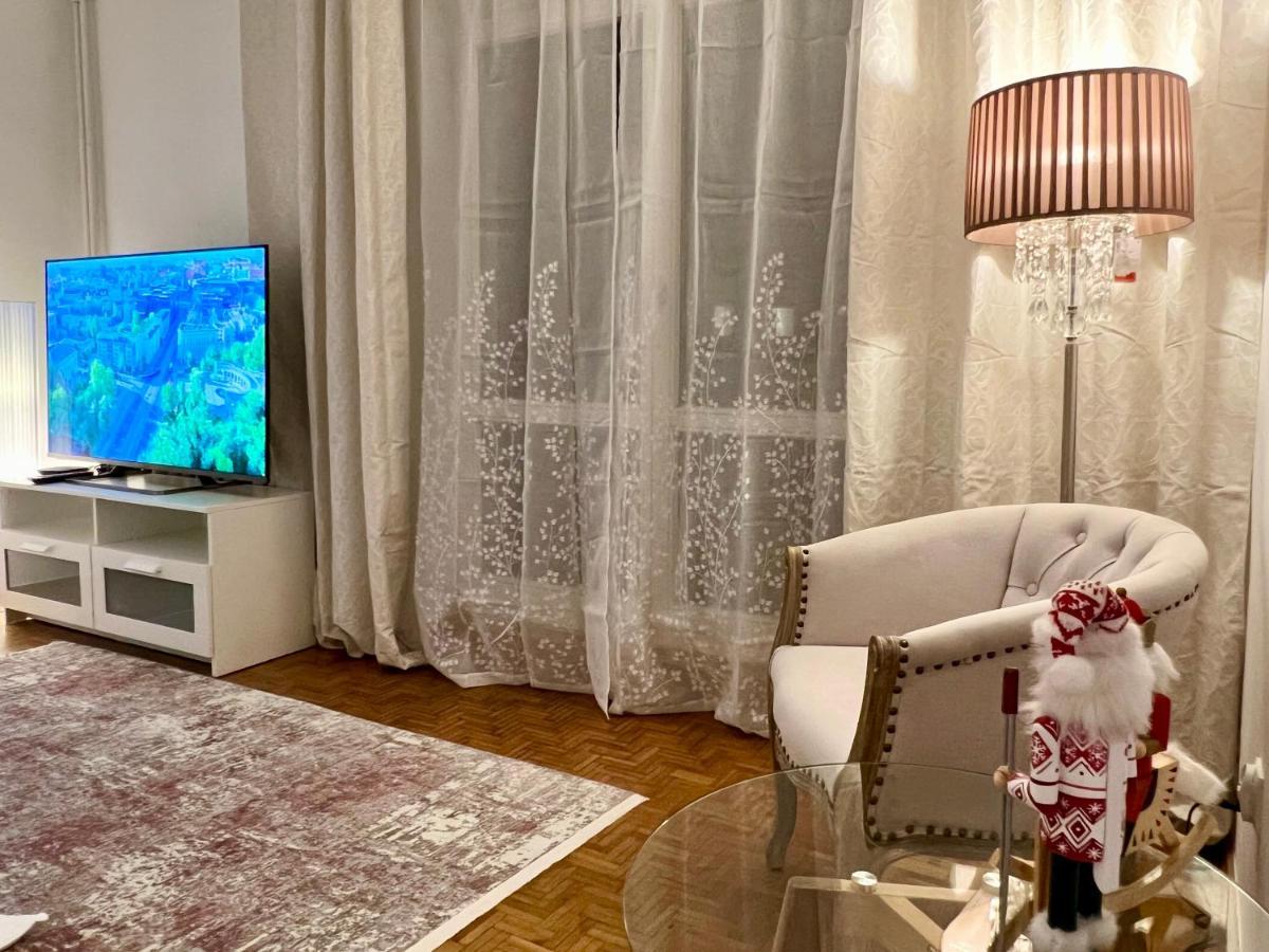 Louis & Elza Old Town Romantic Apartments Breslavia Exterior foto
